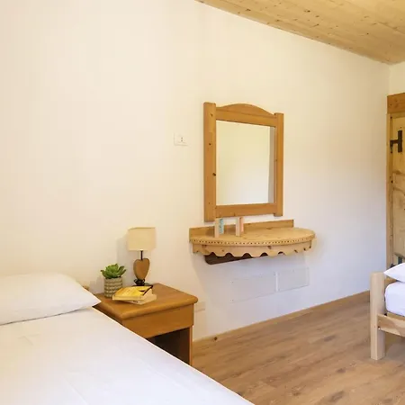 Apartment La Palma By Interhome Albonico